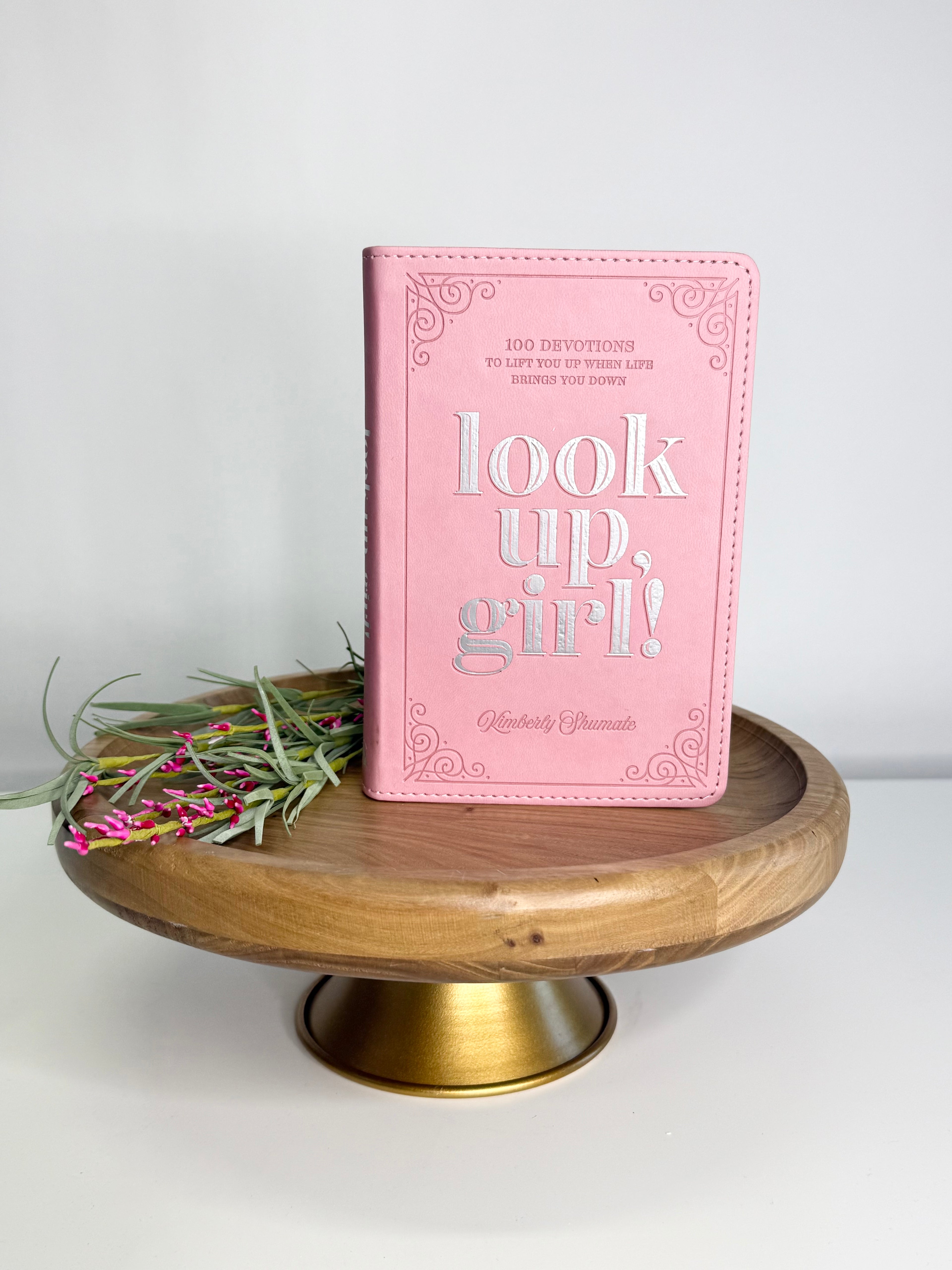 Devotional Look Up, Girl