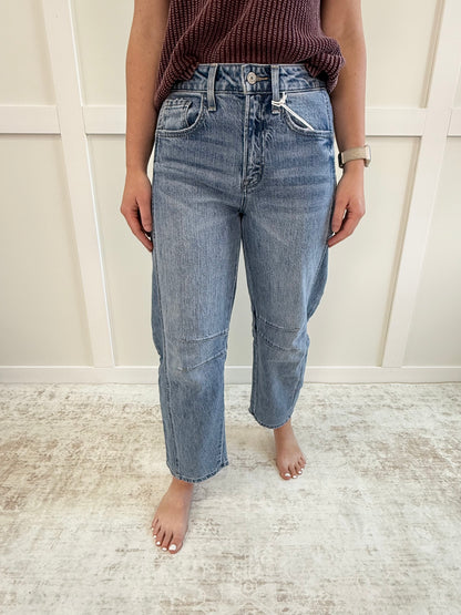 Mara HR Dart Structured Barrel - 27" inseam