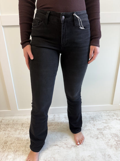 Peyton Mid Rise Black Bootcut-32" Inseam
