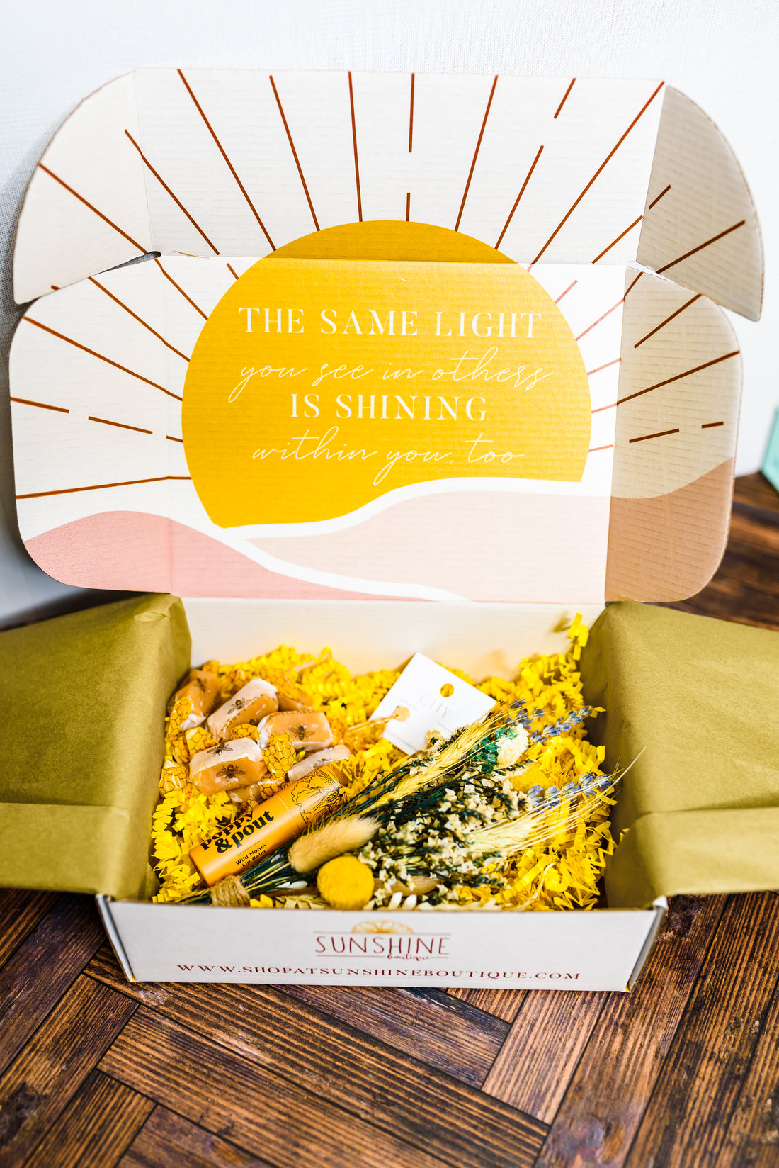 Share the Light Box- Sending Cheer
